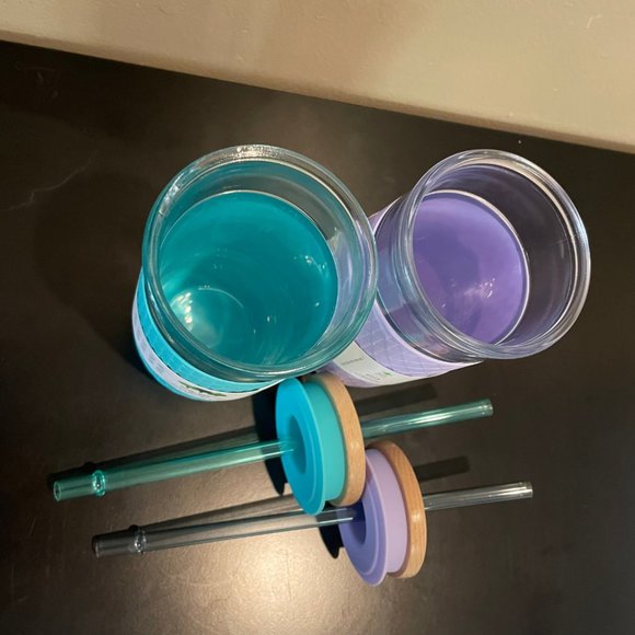 Ello 18 oz Glass Tumbler With Lid and Straw 2-Pc Set.  Silicone Sleeve. New - Picture 3 of 6